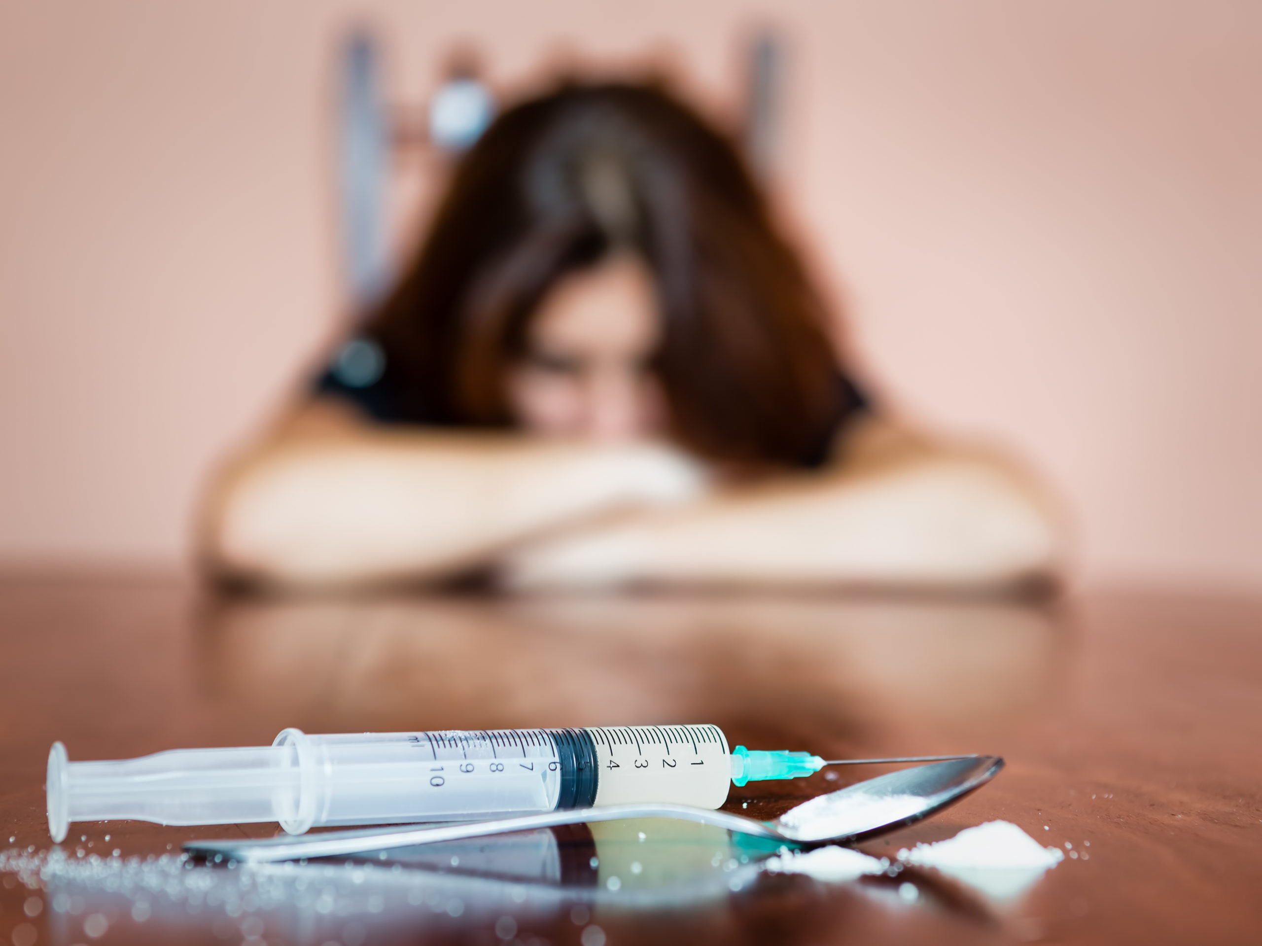How To Tell if Someone Is Addicted To Heroin